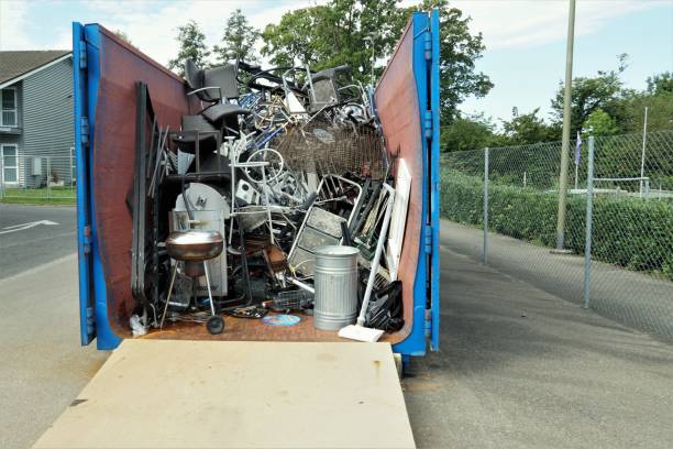 Best Garage Cleanout Services  in Ecru, MS